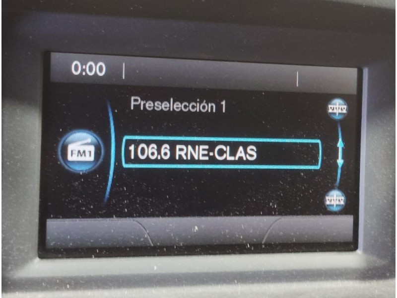 Recambio de pantalla multifuncion para volvo v40 hatchback (525) d2 referencia OEM IAM 36001983 31427007 