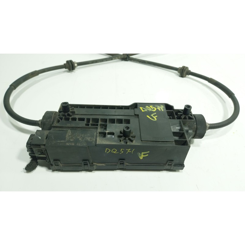Recambio de freno de mano electrico para bmw x6 (f16, f86) xdrive 30 d referencia OEM IAM 34436882007 P688200702 
