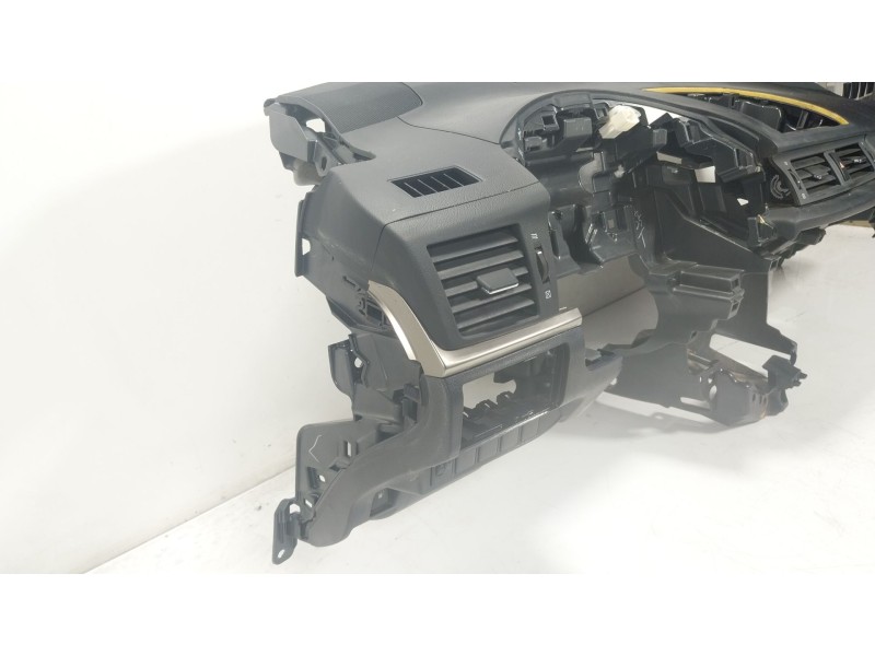 Recambio de salpicadero para lexus ct (zwa10_) 200h (zwa10_) referencia OEM IAM   