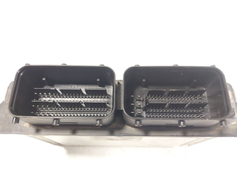 Recambio de centralita motor uce para kia stonic (yb) 1.2 cvvt referencia OEM IAM  3910608244 