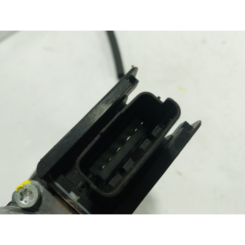 Recambio de elevalunas delantero izquierdo para kia rio iv (yb, sc, fb) 1.2 cvvt referencia OEM IAM  82450H8010 
