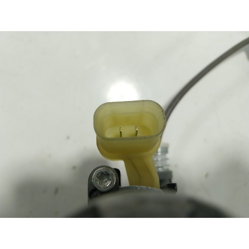 Recambio de elevalunas trasero izquierdo para kia rio iv (yb, sc, fb) 1.2 cvvt referencia OEM IAM   