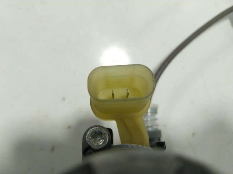 Recambio de elevalunas trasero izquierdo para kia rio iv (yb, sc, fb) 1.2 cvvt referencia OEM IAM   