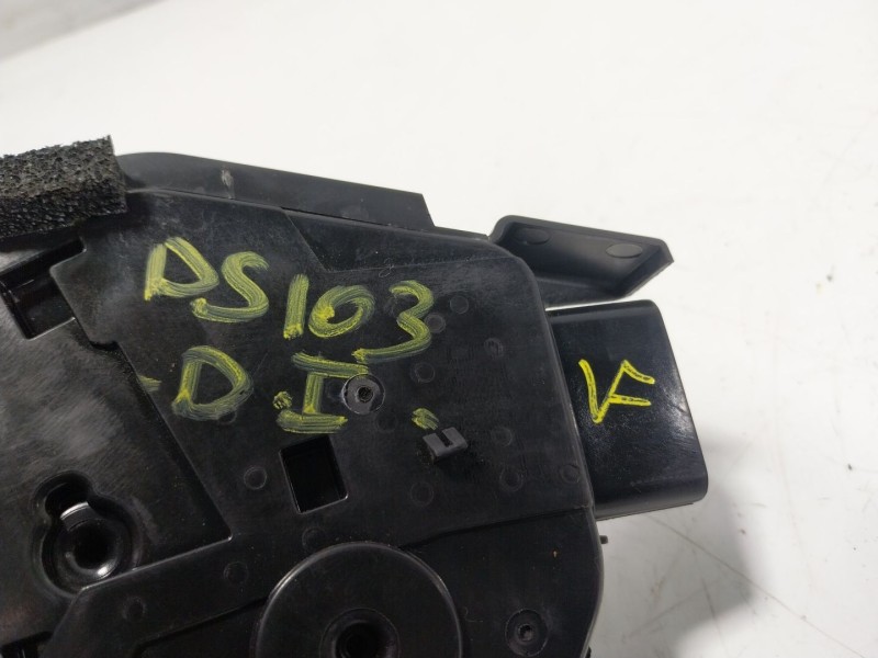 Recambio de cerradura puerta delantera izquierda para kia stonic (yb) 1.2 cvvt referencia OEM IAM  81310H8040MA1 