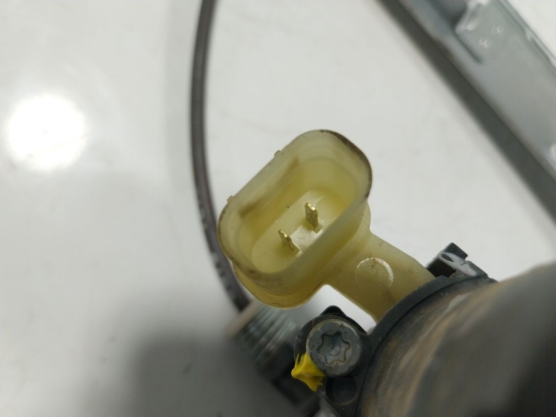 Recambio de elevalunas trasero derecho para kia stonic (yb) 1.2 cvvt referencia OEM IAM  83460H8000 