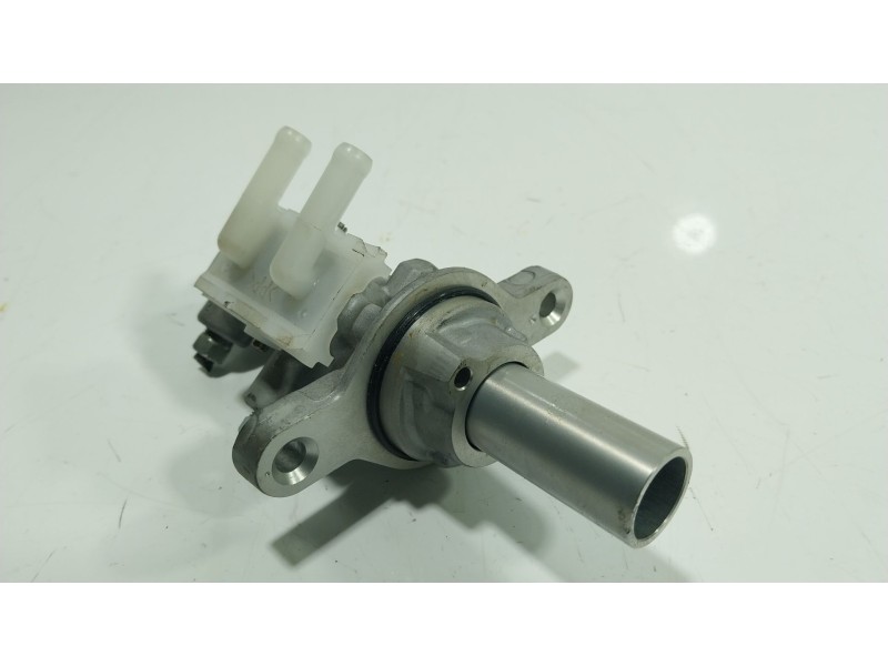 Recambio de bomba freno para fuso (mitsubishi) canter 3s13 referencia OEM IAM  705851 
