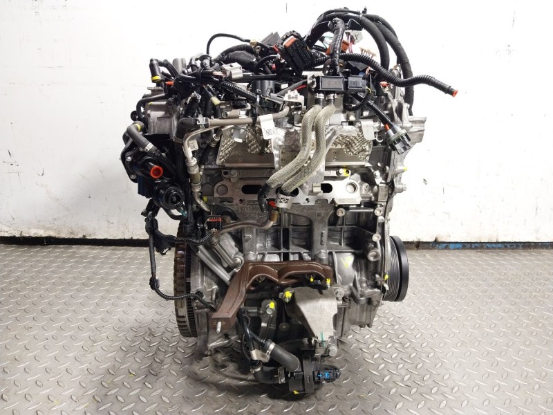 Recambio de motor completo para renault arkana i (lcm_, ldn_) 1.3 tce 140 (ldn0) referencia OEM IAM   