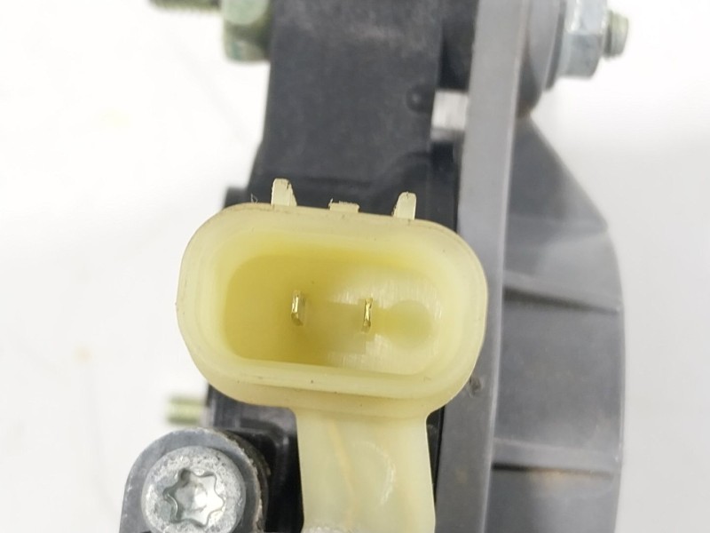 Recambio de elevalunas delantero derecho para kia stonic (yb) 1.2 cvvt referencia OEM IAM  82460H8000 