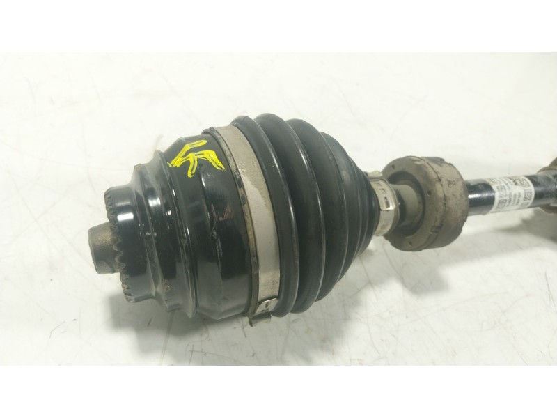 Recambio de transmision izquierda para bmw 1 (f40) 118 d referencia OEM IAM 31605A2E057 848264502 