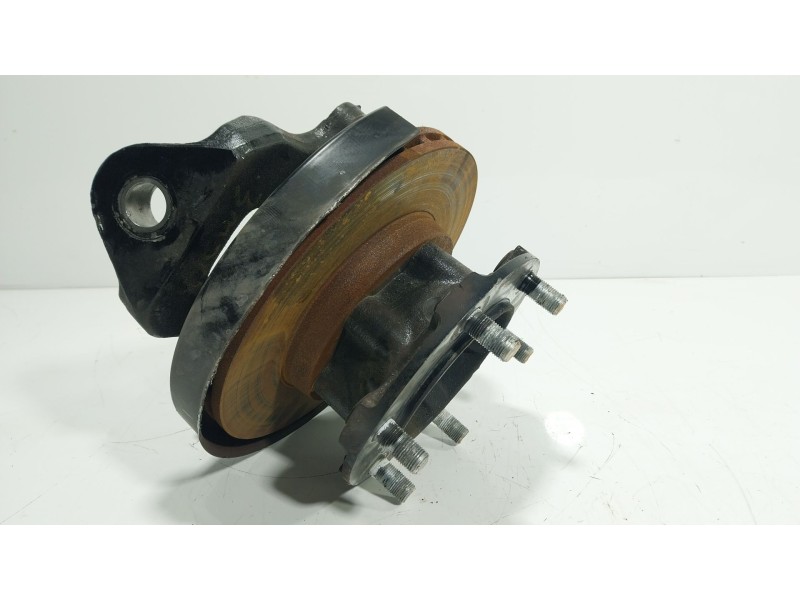 Recambio de mangueta delantera derecha para fuso (mitsubishi) canter 3s13 referencia OEM IAM  MK527014 