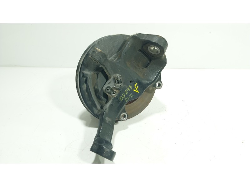 Recambio de mangueta delantera izquierda para fuso (mitsubishi) canter 3s13 referencia OEM IAM  MK527014 