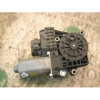 MOTOR ELEVALUNAS DELANTERO DERECHO 
