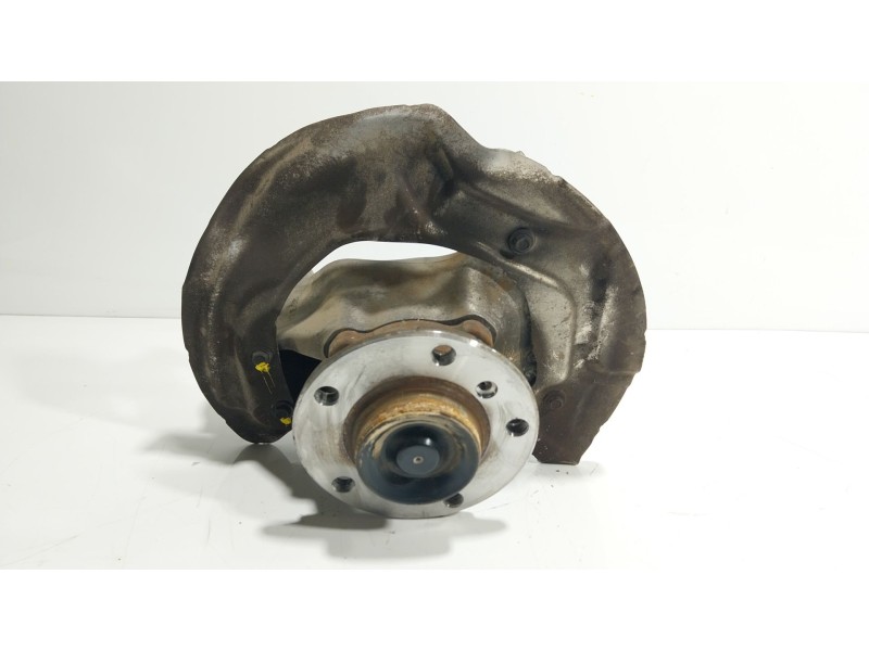 Recambio de mangueta delantera derecha para bmw 1 (f21) 118 d xdrive referencia OEM IAM  18915910 