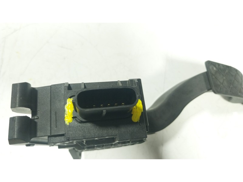 Recambio de potenciometro pedal para seat arona (kj7, kjp) 1.0 tsi referencia OEM IAM  2Q1723503 
