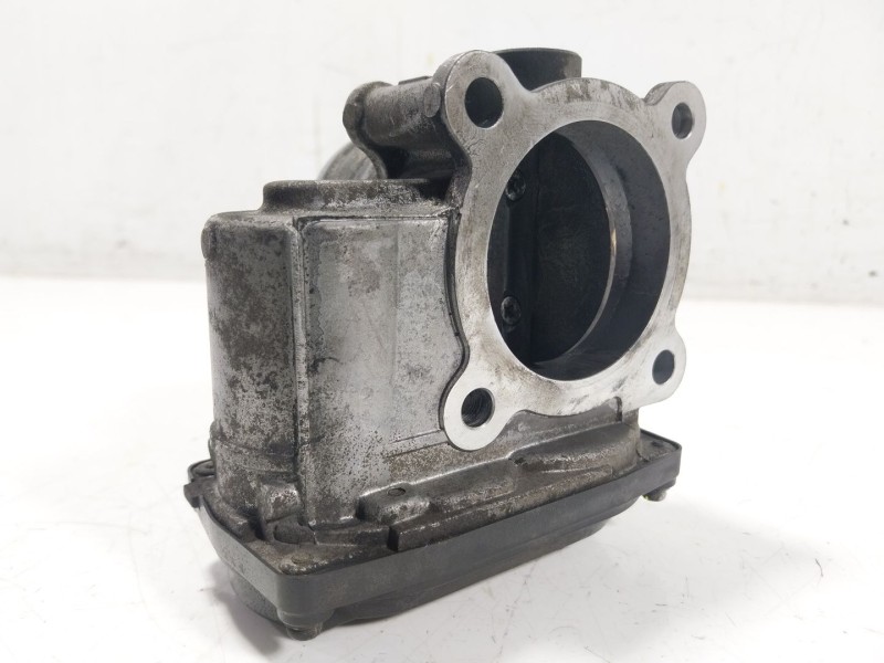 Recambio de caja mariposa para mitsubishi canter fuso (b8) 3c15 referencia OEM IAM  26180735 