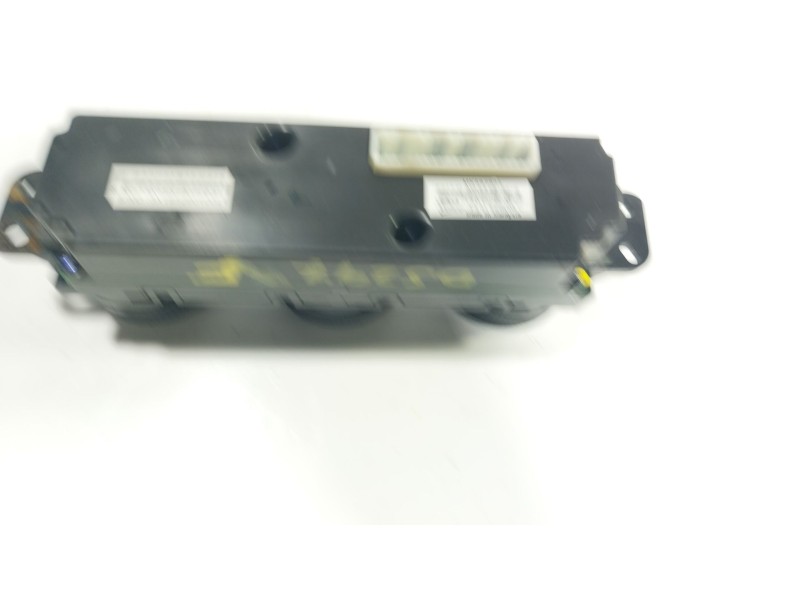 Recambio de mando calefaccion / aire acondicionado para fuso (mitsubishi) canter 3s13 referencia OEM IAM  MK582835 