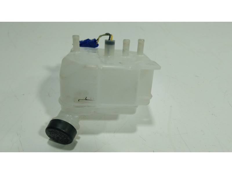 Recambio de deposito expansion para fuso (mitsubishi) canter 3s13 referencia OEM IAM   