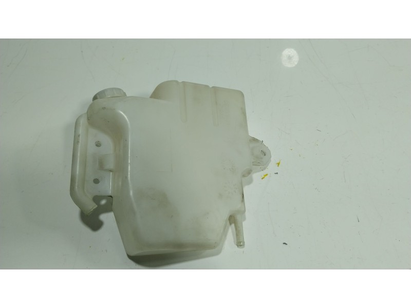 Recambio de deposito expansion para fuso (mitsubishi) canter 3s13 referencia OEM IAM  ME402056 