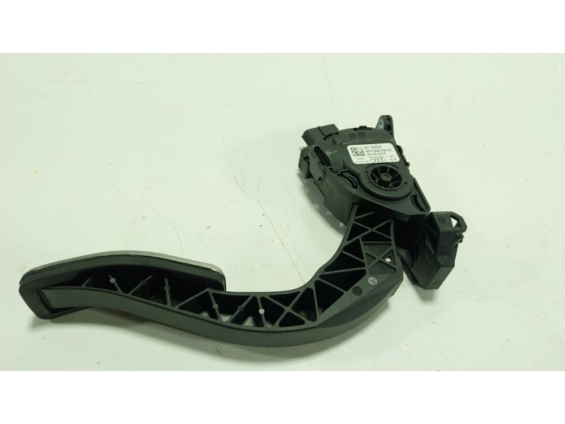 Recambio de potenciometro pedal para porsche macan (95b) 3.0 s diesel referencia OEM IAM  8K1723523A 