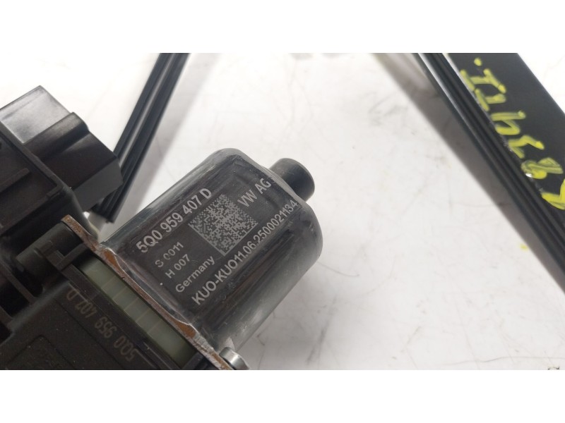 Recambio de elevalunas trasero izquierdo para seat arona (kj7, kjp) 1.0 tsi referencia OEM IAM  6F0839461E 