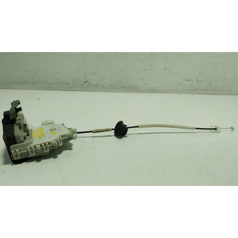 Recambio de cerradura puerta delantera derecha para porsche macan (95b) 3.0 s diesel referencia OEM IAM  8K0839015F 