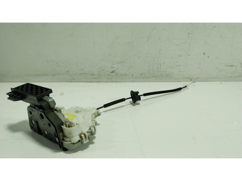 Recambio de cerradura puerta delantera izquierda para porsche macan (95b) 3.0 s diesel referencia OEM IAM  8J1837015E 