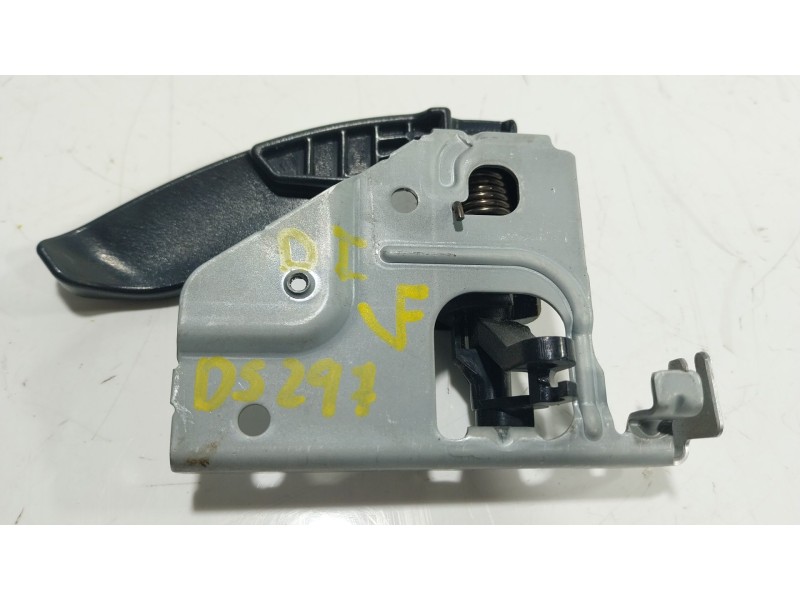 Recambio de maneta interior delantera izquierda para fuso (mitsubishi) canter 3s13 referencia OEM IAM   