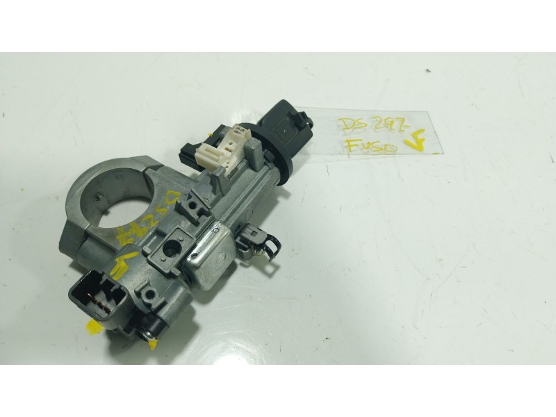 Recambio de antirrobo para fuso (mitsubishi) canter 3s13 referencia OEM IAM  MK645481 