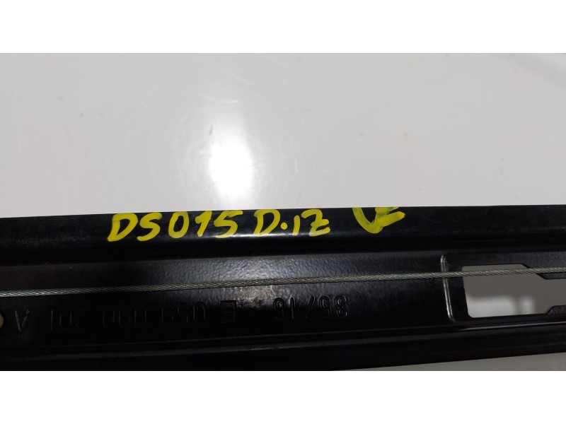 Recambio de elevalunas delantero izquierdo para porsche macan (95b) 3.0 s diesel referencia OEM IAM  E059090201A 