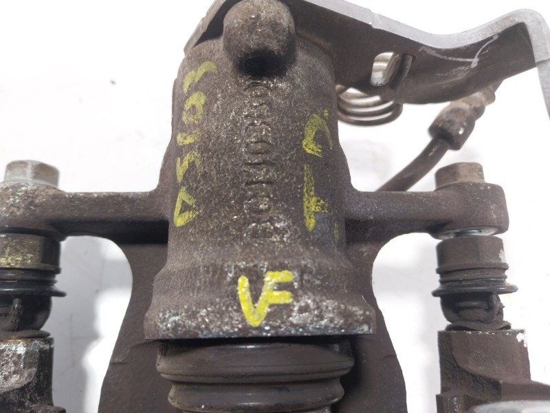 Recambio de pinza freno trasera derecha para kia stonic (yb) 1.2 cvvt referencia OEM IAM  BC140360 