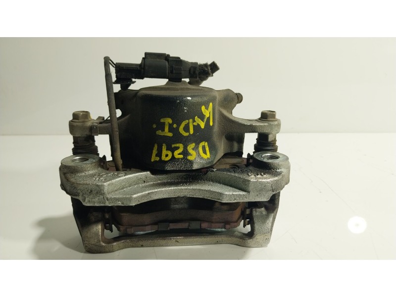Recambio de pinza freno delantera izquierda para fuso (mitsubishi) canter 3s13 referencia OEM IAM  BC140152 