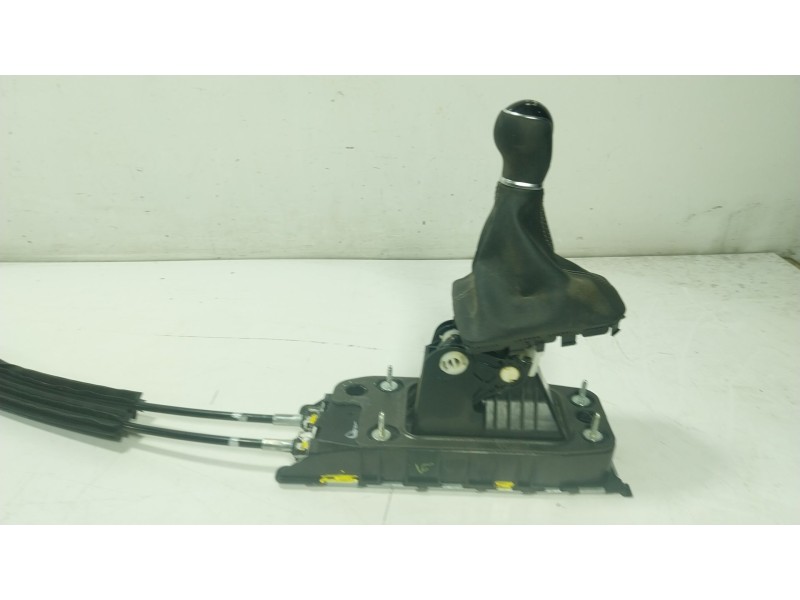 Recambio de palanca cambio para seat arona (kj7, kjp) 1.0 tsi referencia OEM IAM  5R3711049L 