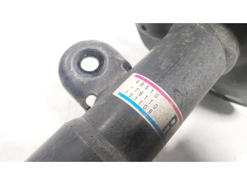 Recambio de amortiguador delantero derecho para lexus ct (zwa10_) 200h (zwa10_) referencia OEM IAM 4851079265 4851076110 