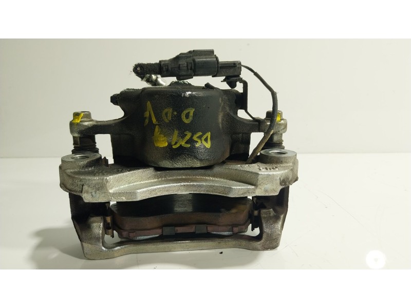 Recambio de pinza freno delantera derecha para fuso (mitsubishi) canter 3s13 referencia OEM IAM  BC140152 