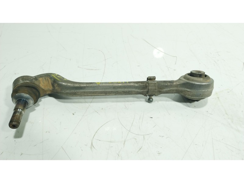 Recambio de brazo suspension inferior delantero izquierdo para bmw 1 (f21) 118 d xdrive referencia OEM IAM  6852991 