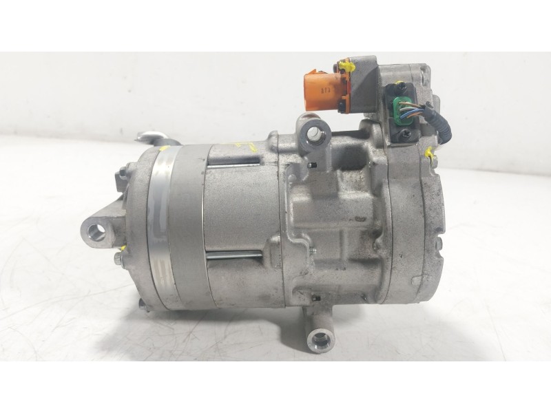 Recambio de compresor aire acondicionado para hyundai ioniq (ae) 1.6 gdi plug-in hybrid referencia OEM IAM 97701G2800 97701G2800