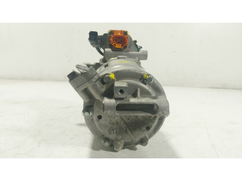 Recambio de compresor aire acondicionado para hyundai ioniq (ae) 1.6 gdi plug-in hybrid referencia OEM IAM 97701G2800 97701G2800