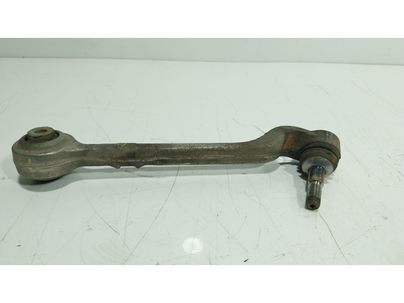 Recambio de brazo suspension inferior delantero derecho para bmw 1 (f21) 118 d xdrive referencia OEM IAM  6852991 