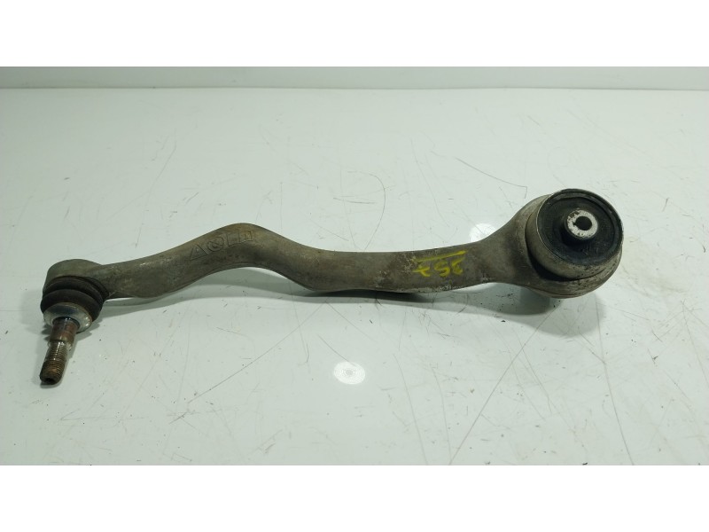 Recambio de brazo suspension inferior delantero derecho para bmw 1 (f21) 118 d xdrive referencia OEM IAM  11817315 