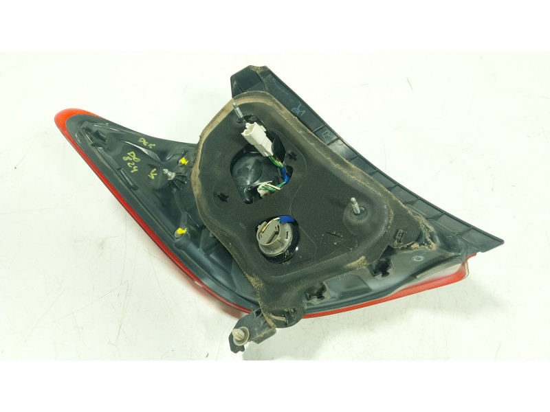 Recambio de piloto trasero derecho para toyota yaris (_p13_) 1.5 hybrid (nhp130_) referencia OEM IAM 815510D610  