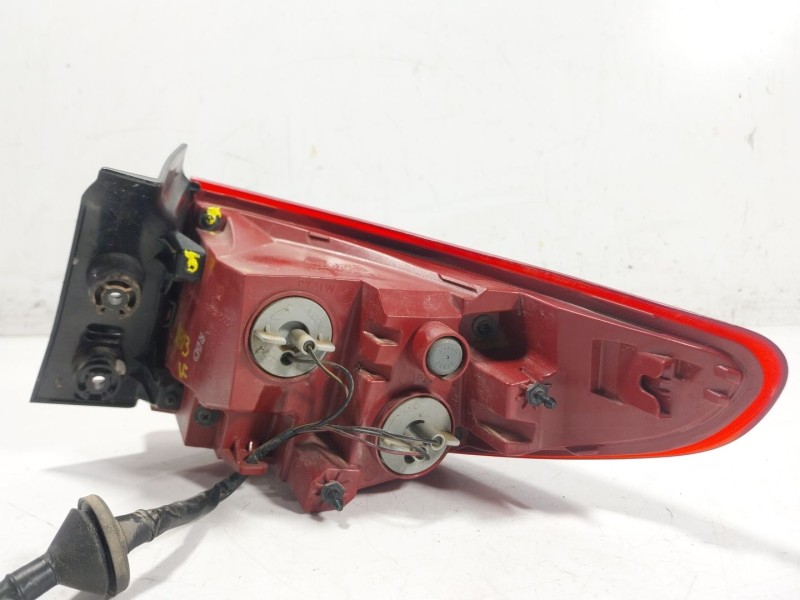 Recambio de piloto trasero izquierdo para kia stonic (yb) 1.2 cvvt referencia OEM IAM  92401H8 