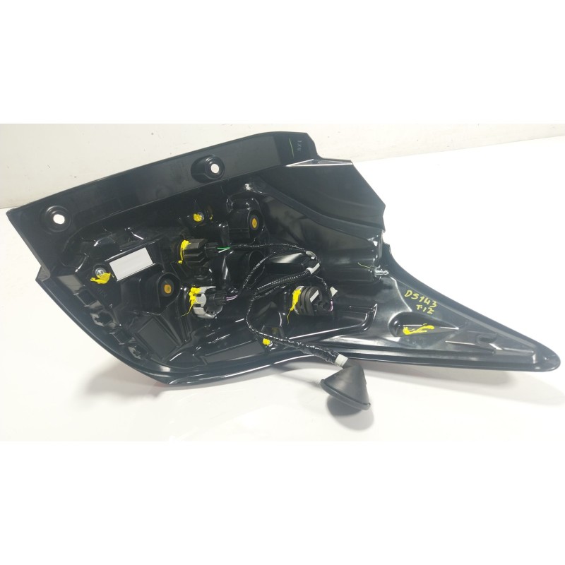 Recambio de piloto trasero izquierdo para toyota yaris (_p21_, _pa1_, _ph1_) 1.5 hybrid (mxph10) referencia OEM IAM 81561K0040  