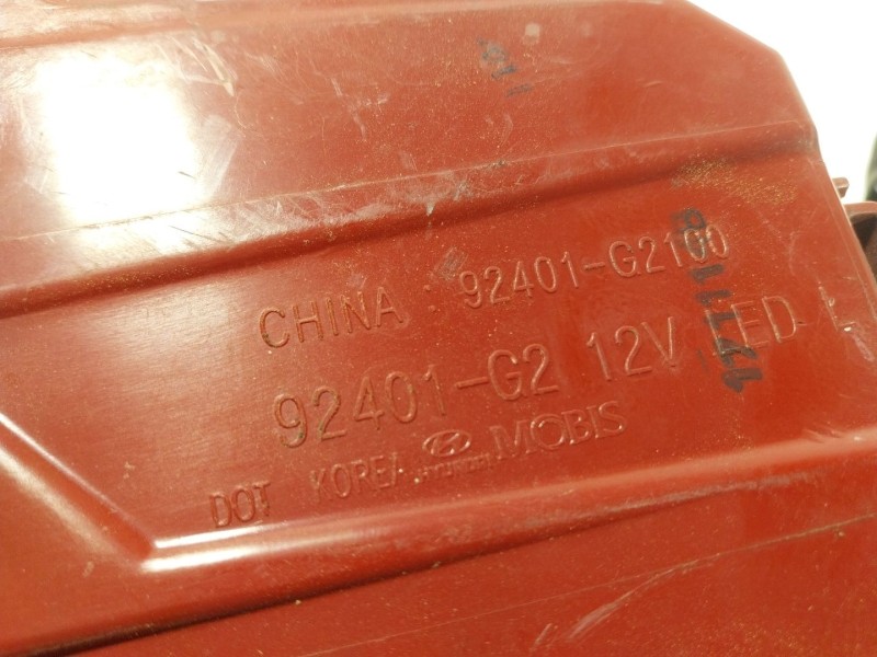 Recambio de piloto trasero izquierdo para hyundai ioniq (ae) 1.6 gdi hybrid referencia OEM IAM  92401G2100 