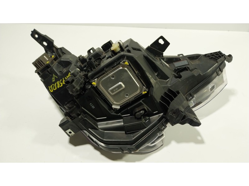 Recambio de faro izquierdo para renault arkana i (lcm_, ldn_) 1.3 tce 140 (ldn0) referencia OEM IAM  260602566R 