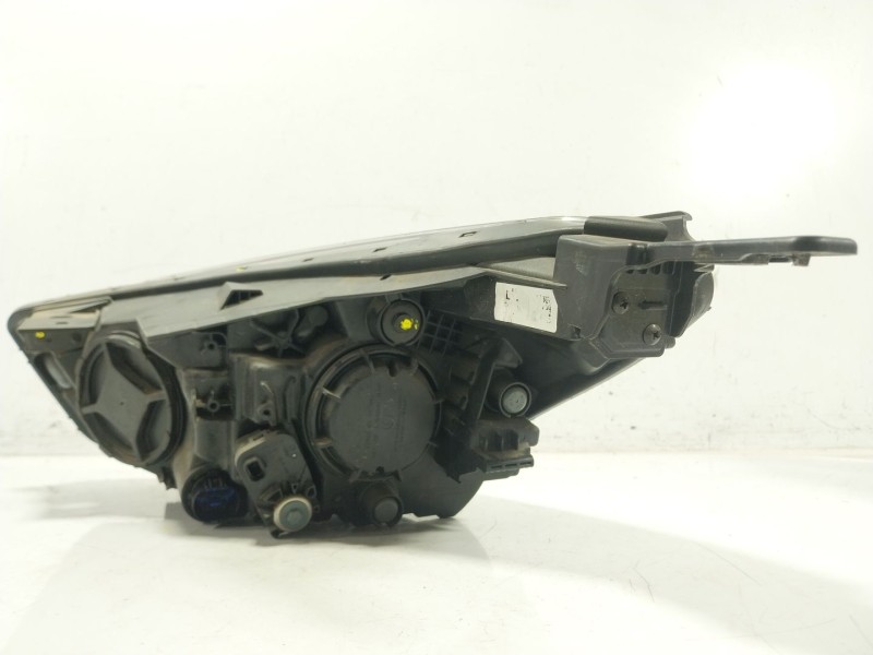 Recambio de faro derecho para kia rio iv (yb, sc, fb) 1.2 cvvt referencia OEM IAM   