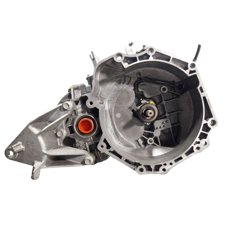 Recambio de caja cambios para opel astra j sports tourer 1.6 cdti dpf referencia OEM IAM 55595641  
