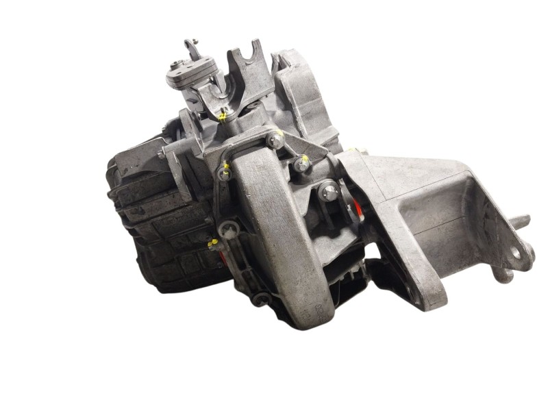 Recambio de caja cambios para opel astra j sports tourer 1.6 cdti dpf referencia OEM IAM 55595641  