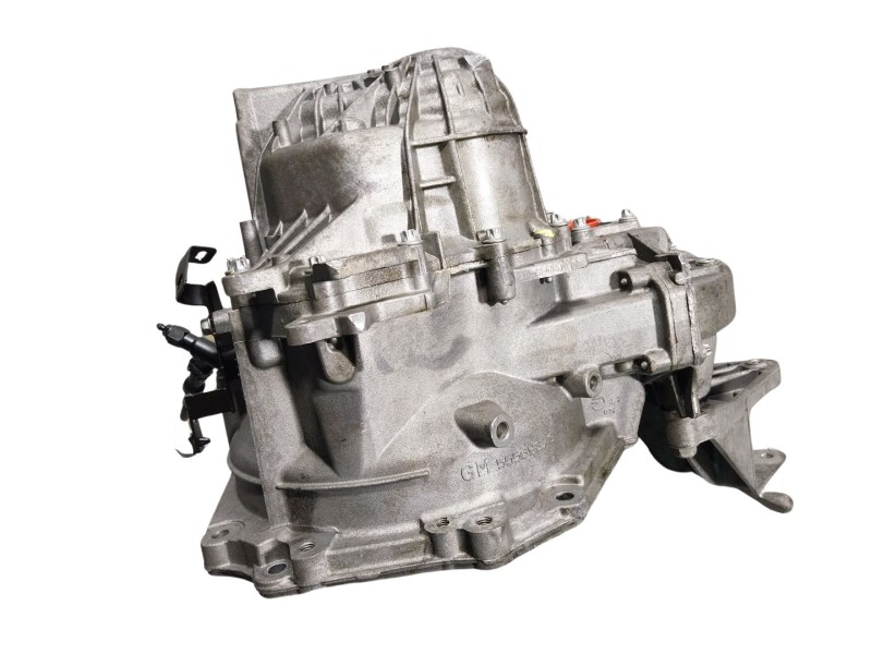 Recambio de caja cambios para opel astra j sports tourer 1.6 cdti dpf referencia OEM IAM 55595641  