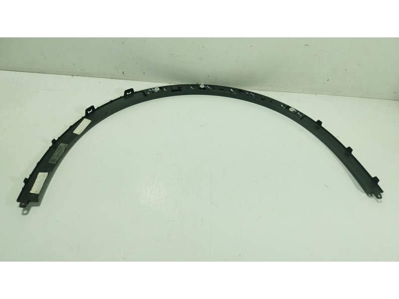 Recambio de aletin delantero derecho para bmw x7 (g07) xdrive 40 d mild-hybrid referencia OEM IAM 51775A554A2 5A553E2 