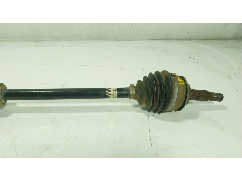 Recambio de transmision derecha para toyota yaris (_p13_) 1.5 hybrid (nhp130_) referencia OEM IAM 434100D401  